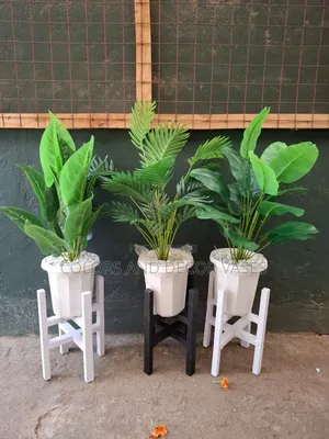 Home Plants Stand, Vase and Plant