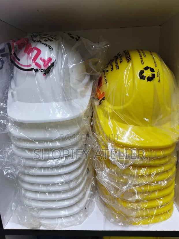 Yellow White Heavy Fundi Pro Kindly Place Your Orders - main view