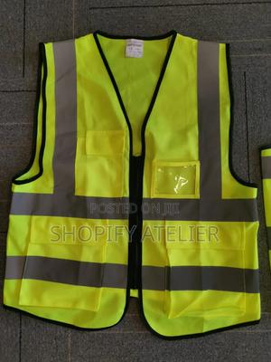 Reflective Vest With Pocket - thumbnail 2