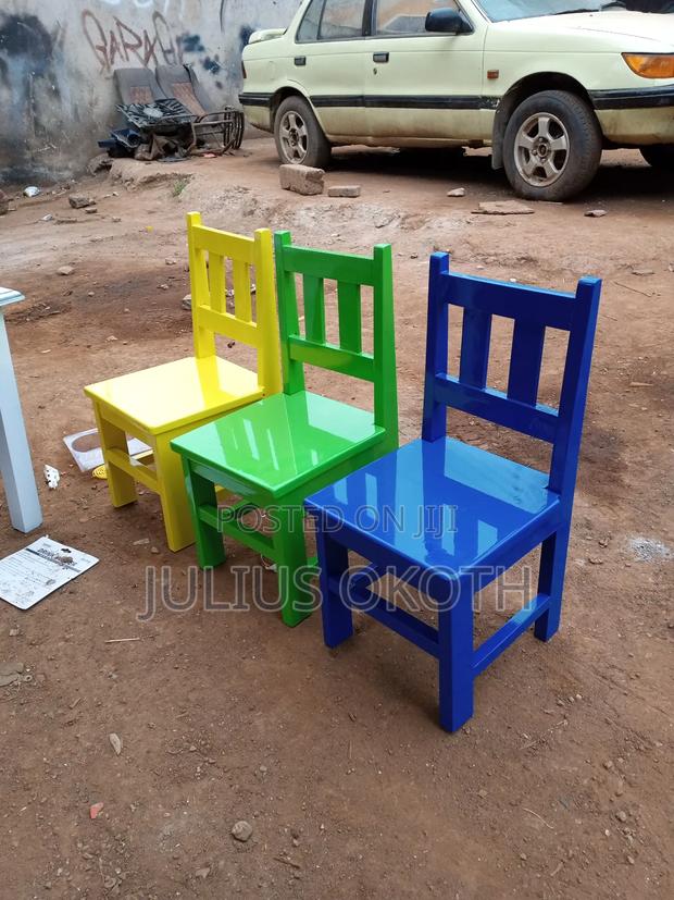 Kids Study Table - thumbnail 5