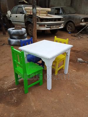 Kids Study Table - thumbnail 2