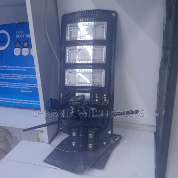 Solar Street Lights With CCTV Camera - main view