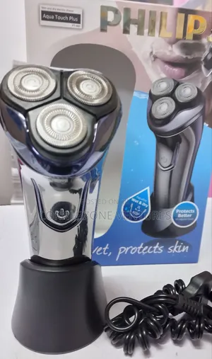 Philips Smoother/ Philips Wet and Dry Electric Shaver