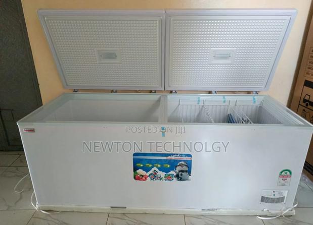 Premier 700l Freezer *Freezer - main view