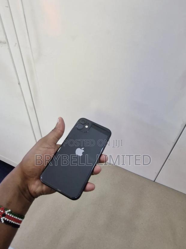 Apple iPhone 11 64 GB Black - thumbnail 7