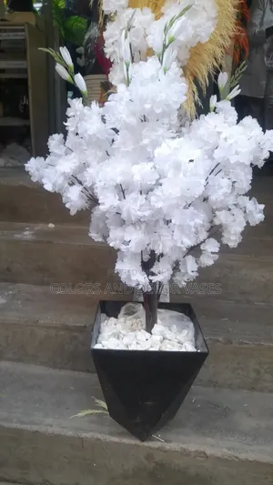 Short Blossom Flowers in Vase