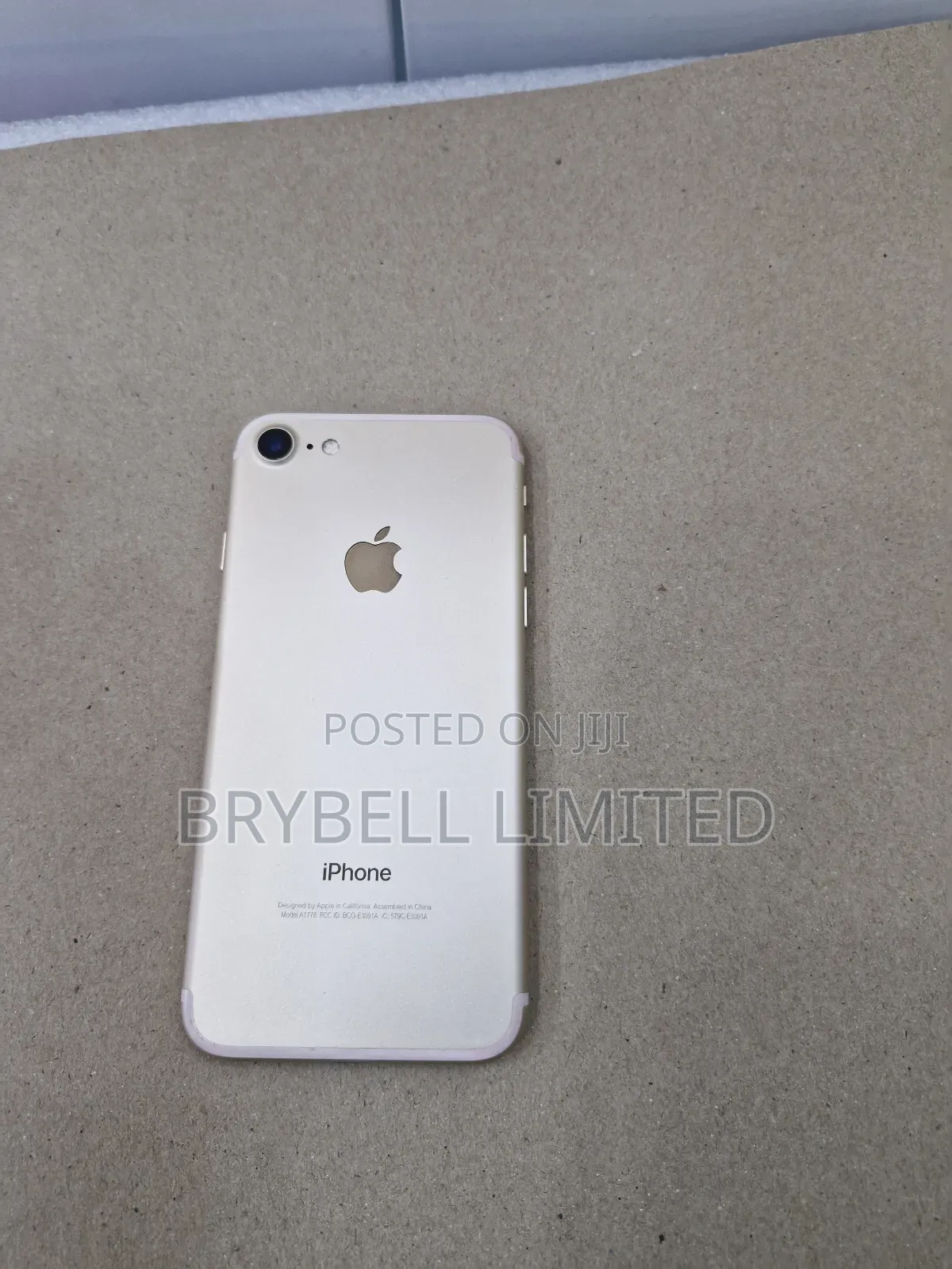 Apple iPhone 7 128 GB Gold