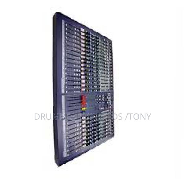Audio Powered Mixer With Case