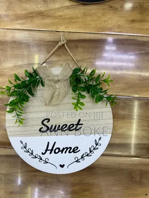 Decorative Wall Hanging 30cm Diameter KSH 650