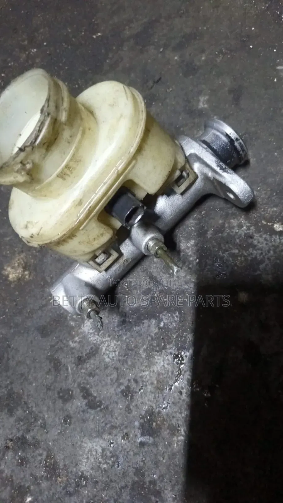 Isuzu D Max Master Cylinder
