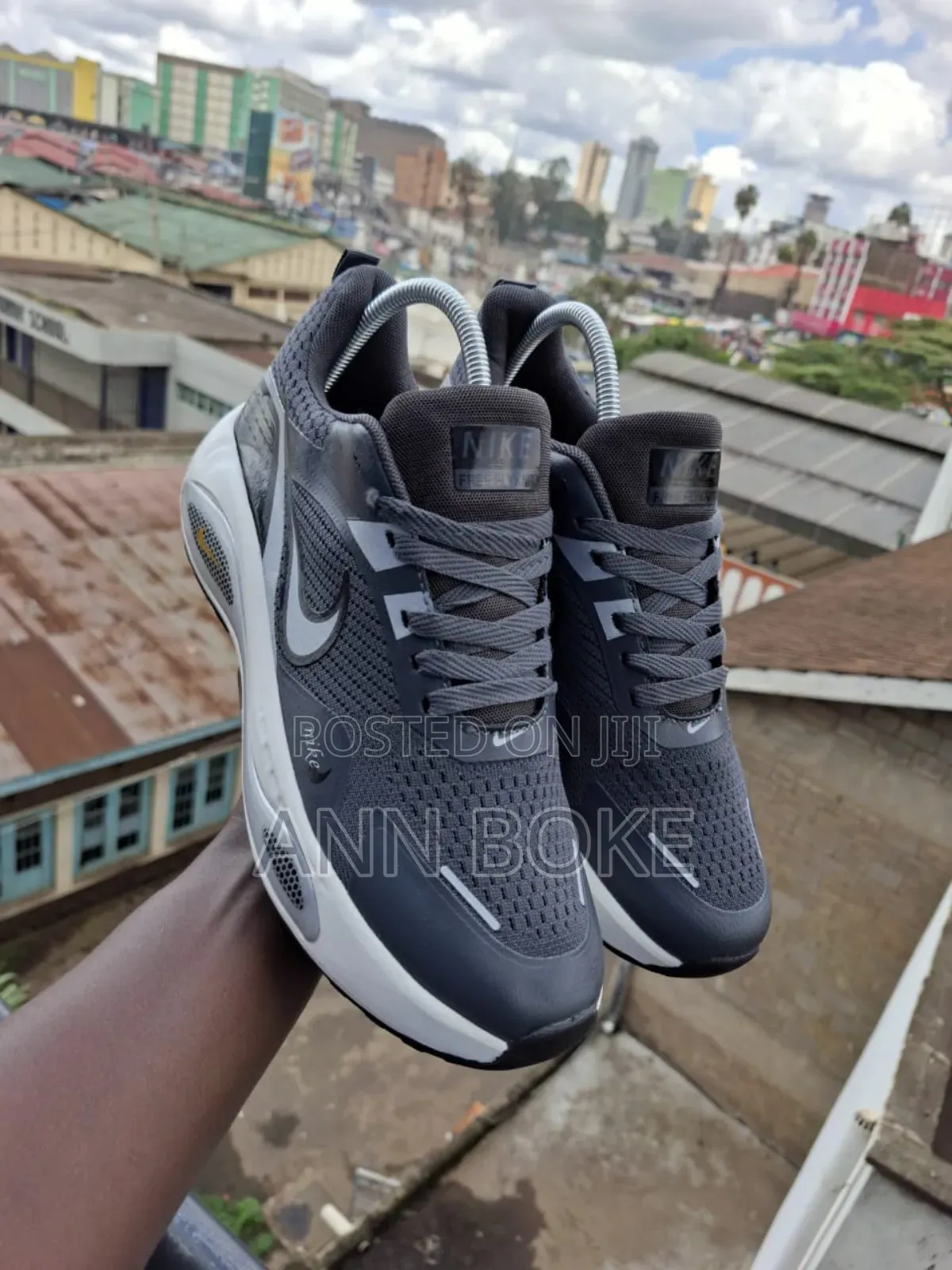 Zoom Trainers Size 40____45