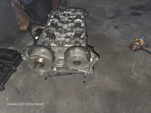 Mistubishi Cylinder Head 4b12/4b10 Engine