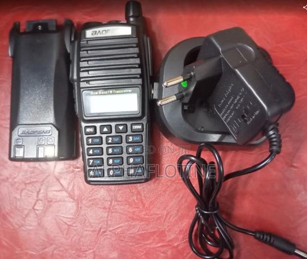 Uv-82 Dual-Band Two-Way Radio Handheld Dual-Band Transceiver
