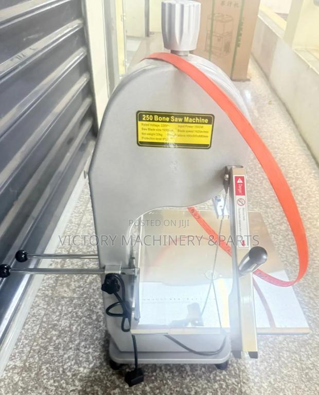 Bone Saw Machine With Extra Blade - thumbnail 3