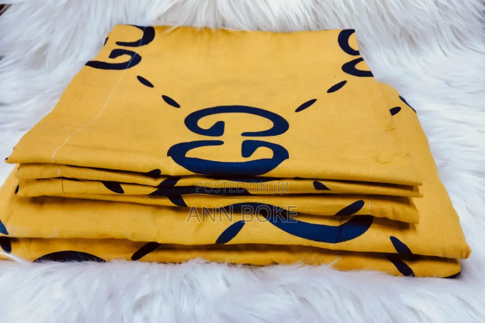 *6 Pc Bedsheets* 
2 PCS Bedsheets 
4 PCS Pillow