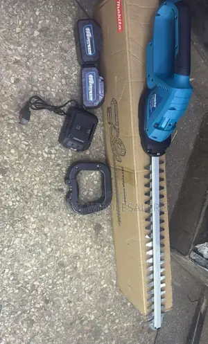 Rechargeable Hedge Trimmer