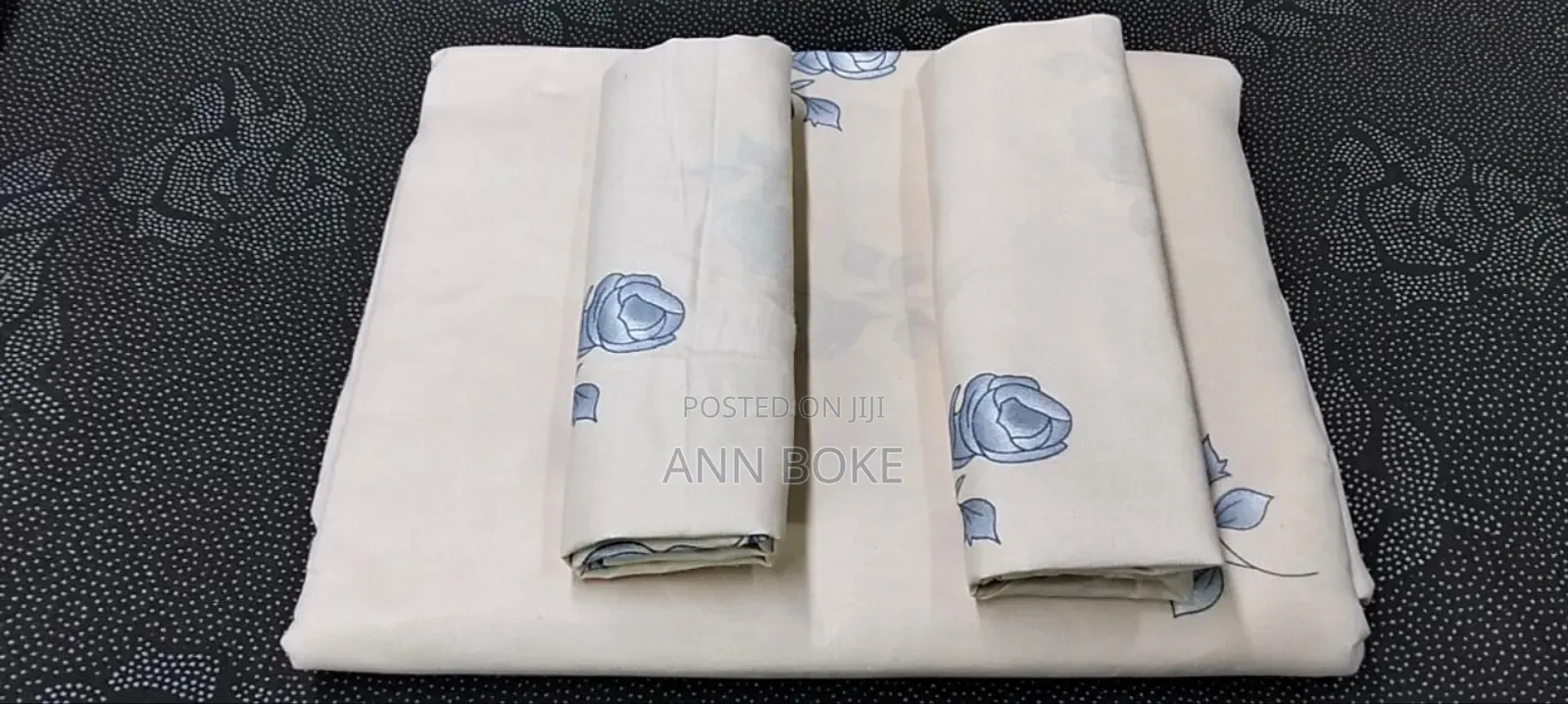  4 Pc Bedsheets 
2 PCS Bedsheets 
2 PCS Pillow