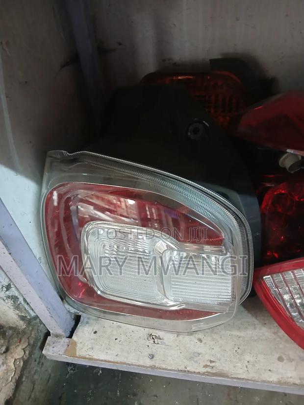 Passo Moda /Passo 2017_2018 Model Taillight - main view