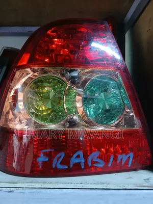 Toyota Nze 2001-2004 Taillight