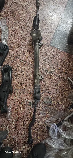 Nissan Extra T31 Steering Rack