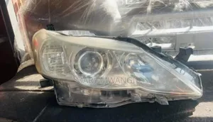 Toyota Mark X 2010 Headlight