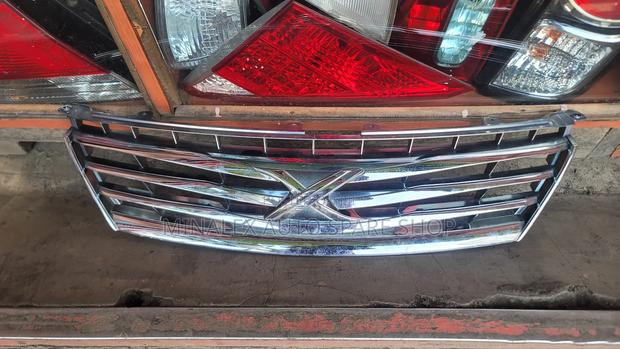 Toyota  Markx  2008 Grill