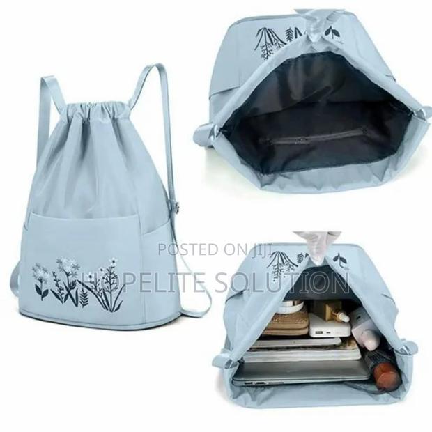 Waterproof Foldable Swimming Bag - thumbnail 5