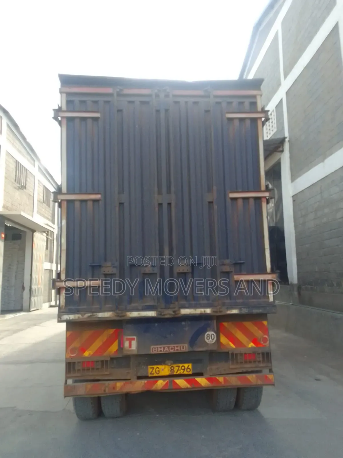 Boxbody Trailer Accessible for Transit Transport Services
