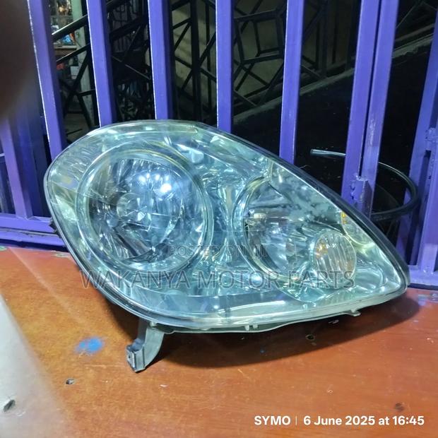 Toyota Brevis Model 2001/2007 Xenon Headlamp, Ex Japan - main view