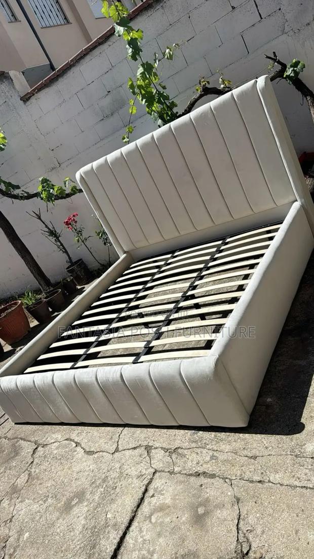Modern Urban Mocket Bed 5*6 - main view