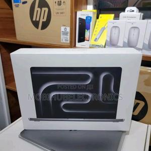 New Laptop Apple MacBook Pro 2023 M3 14-Inch 8GB Apple M3 SSD 1T