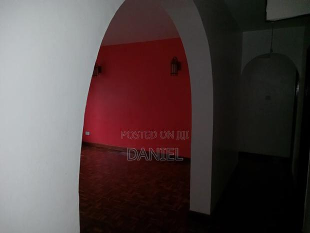 2bdrm Apartment in Riverside Drive for rent - thumbnail 2