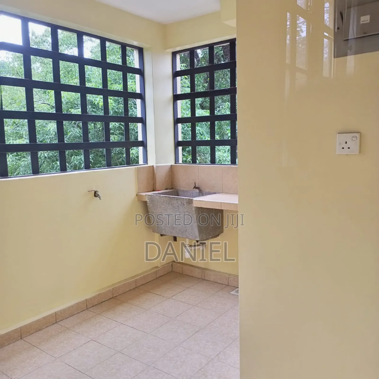 2bdrm Apartment in Riverside Drive for rent