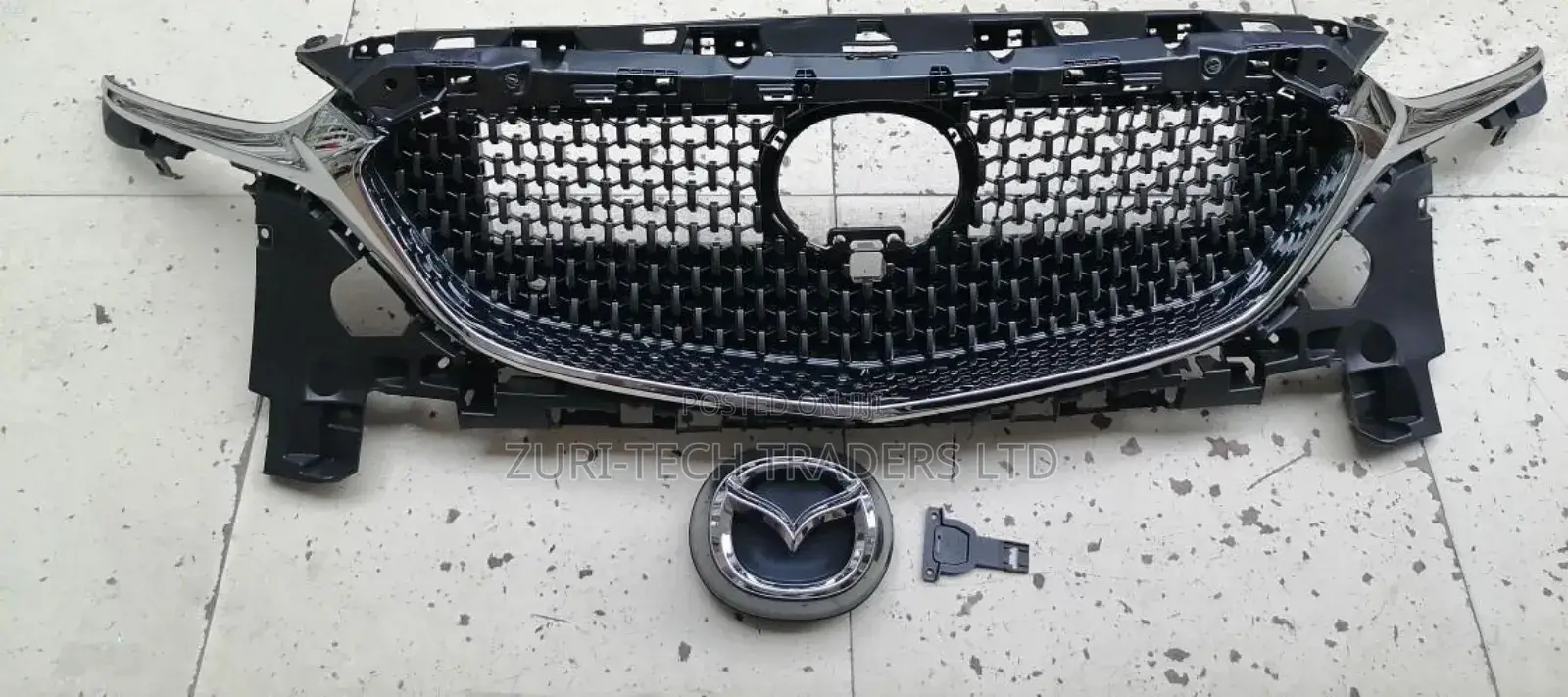 Mazda Atenza 2020 Grille