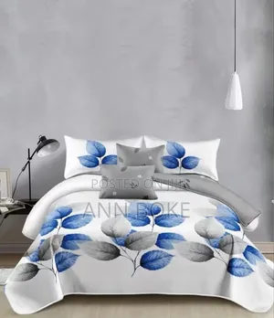 High Quality Cotton Flowered Duvet Covers. Size: 6x6 *
