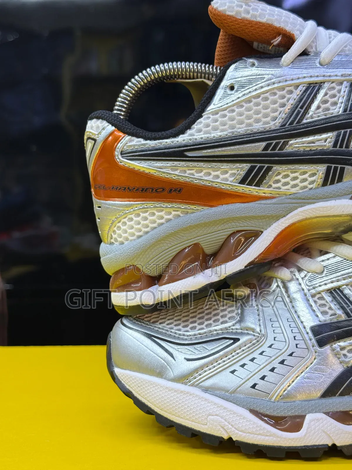 Asics Gel Kayano “Piquant Orange”