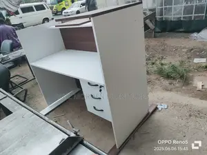 Counter Office Desk 1.4m