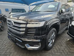 Toyota Land Cruiser 2024 Black