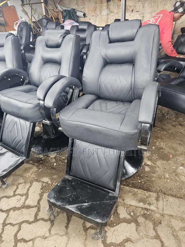 Kinyozi Chairs Reclining Back Black Fs-323 - main view