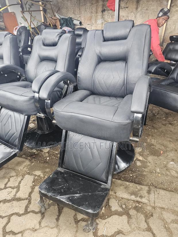 Kinyozi Chairs Reclining Back Black Fs-323 - thumbnail 2