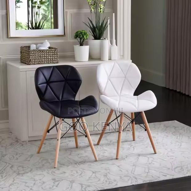 Dining Chairs ; Nordic Leather Classic Disign Coffee Table - main view