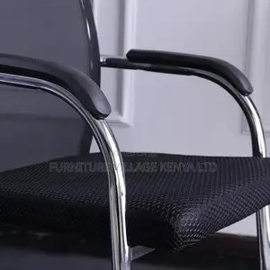 Office Chair: Fixed Boardroom Office Mid-Mesh Chair