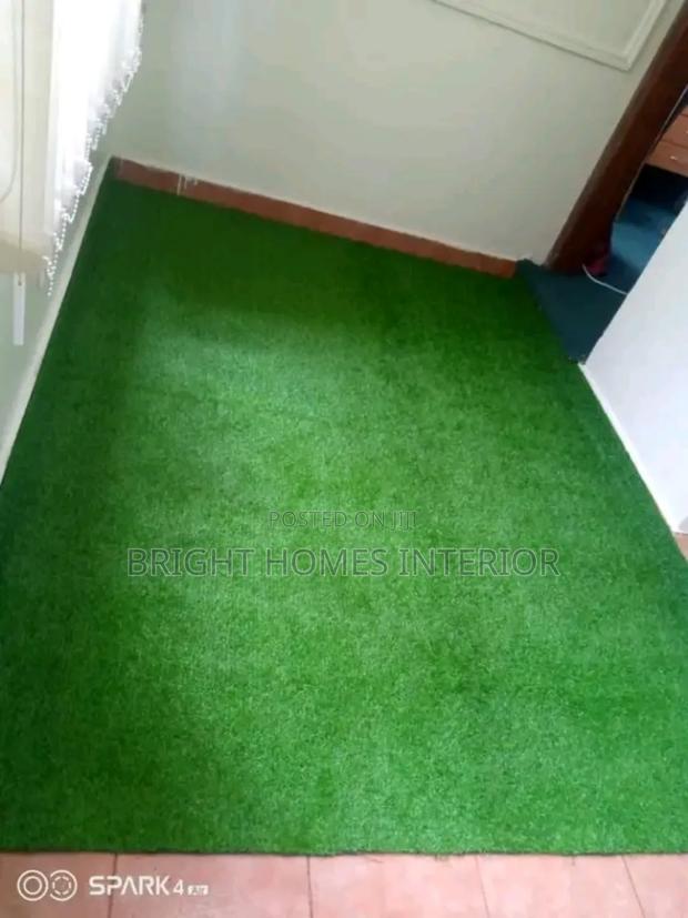 Improve Comfort With 10mm Thickness Grass - main view