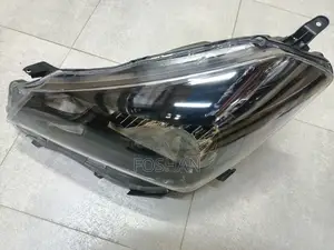 Vitz 2014 Non Xenon Headlight