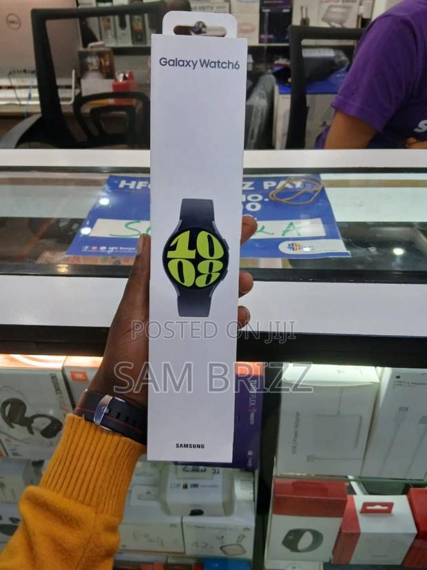 Samsung Galaxy Watch 6 44mm - main view