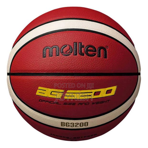 Molten Basketball Size 7 - thumbnail 2