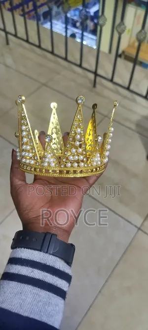 Classy Metallic Crown