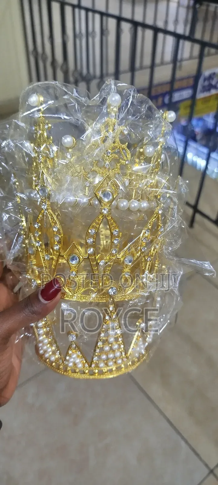 Classy Metallic Crown