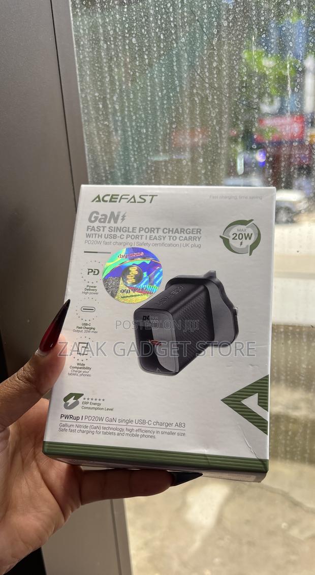 Acefast Gan Single Port Charger - main view