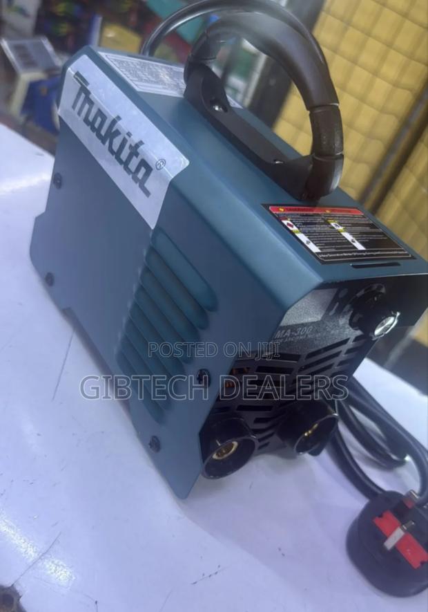 Makita 300a Welding Machine - main view